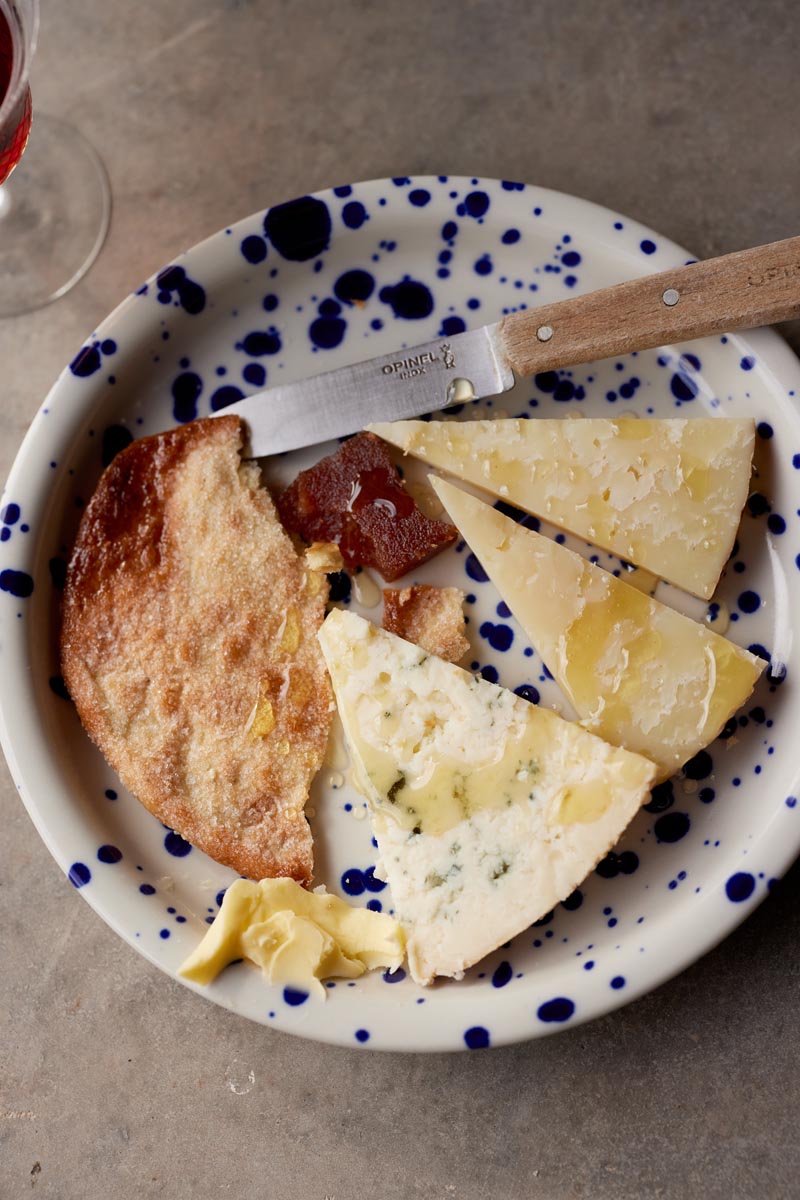 Ines Rosales Olive Oil Tortas with Cinnamon